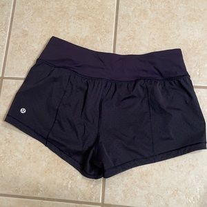 NAVY LULULEMON SHORTS